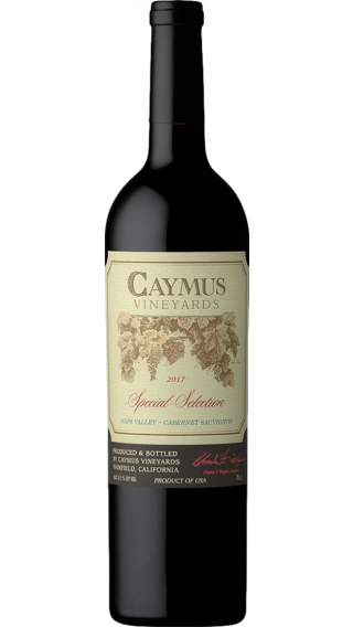 Bottle of Caymus Special Selection Cabernet Sauvignon 2017 wine 750 ml
