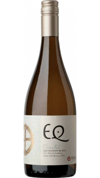 Bottle of Matetic EQ Sauvignon Blanc Coastal 2019 wine 750 ml